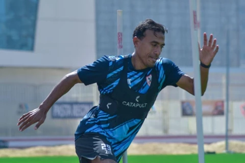 الزمالك يقيد محمد عبد الشافي وأحمد رفاعي بقائمته بعد حل أزمة مديونياته